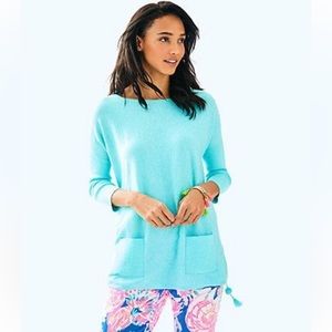 NWT Lilly Pulitzer oversized poncho pullover size SMALL cyan pockets tassels